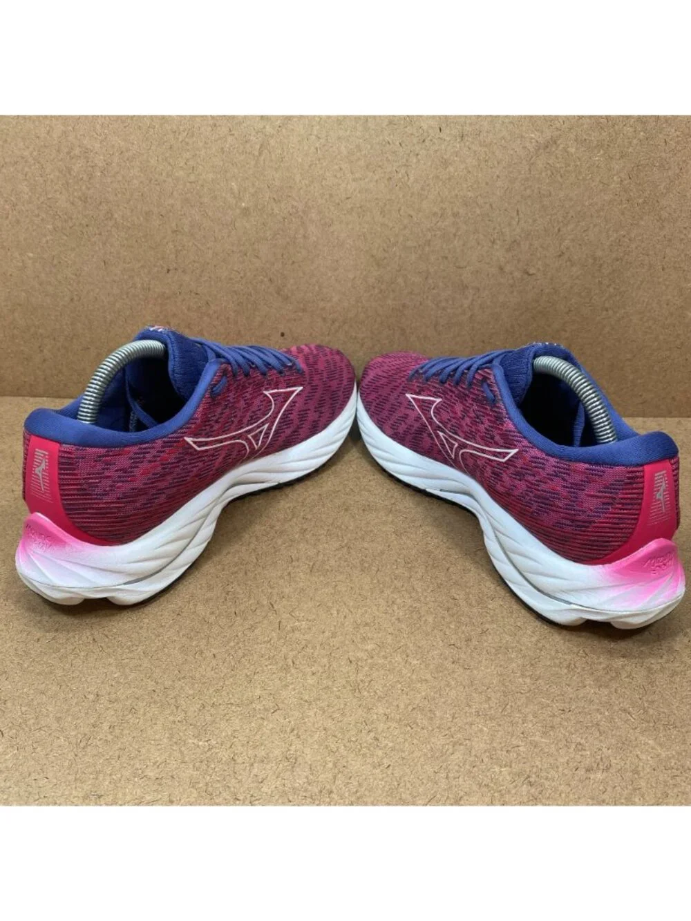 Mizuno Wave Rider 26 Womens Running Shoes Fuchsia/Halogen Blue Size 9.5 Athletic